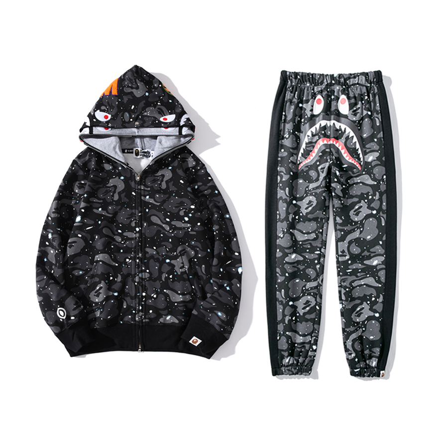 bape-ape-head-pattern-track-suit-black bape-ape-head-pattern-track-suit-black
