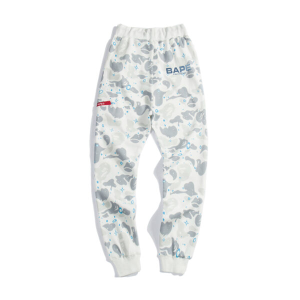 bape-space-camo-sweatpant-1